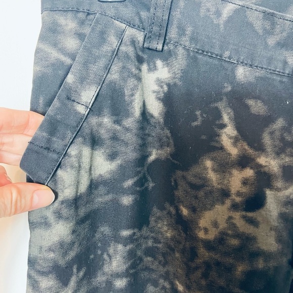 5CM Bleach Wash Como Jeans Size 32 - Picture 3 of 9